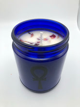 Load image into Gallery viewer, Floral Essence candle
